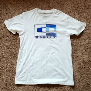 Large White Oakley tshirt